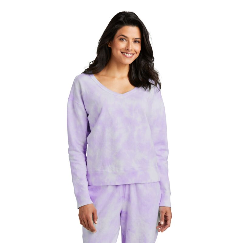 Women's Beach Wash ® Cloud Tie Dye V Neck Sweatshirt Thumbnail